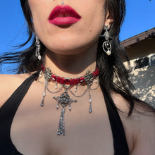 Load image into Gallery viewer, Belladonna Velvet Necklace Preorder