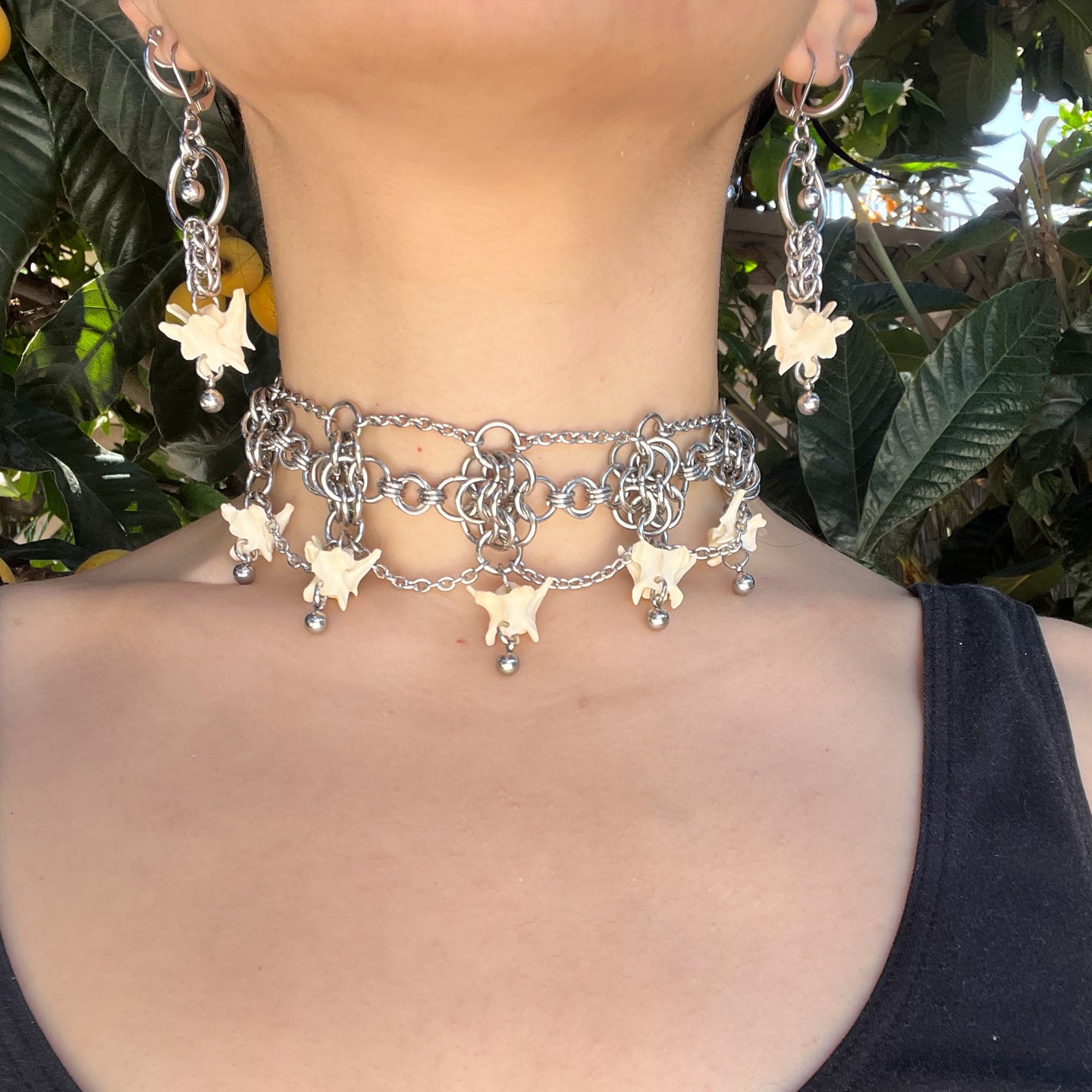 Vertebrae Dahlia Necklace