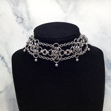 Load image into Gallery viewer, PREORDER Dahlia Necklace