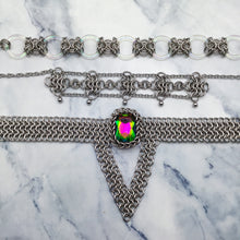 Load image into Gallery viewer, PREORDER Vitrail Crystal Necklace